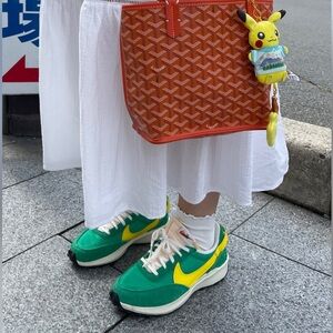 Nike Waffle Debut Vintage - Green/Yellow